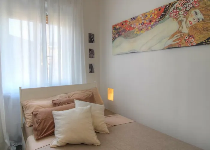 Affittacamere A Casa Di Ara Milano