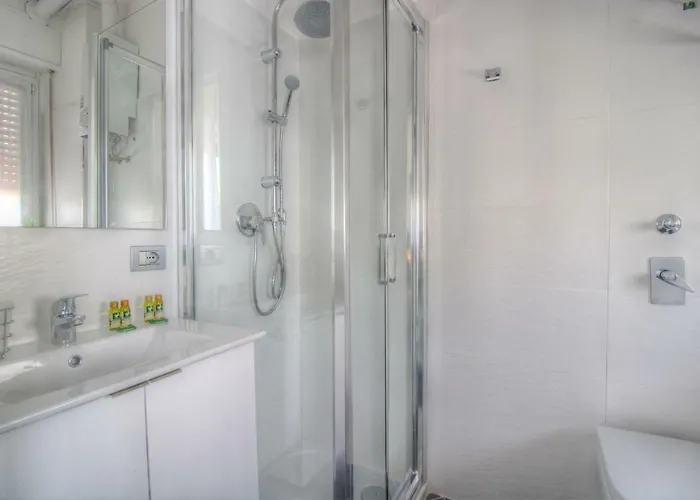 A Casa Di Ara Affittacamere Milano